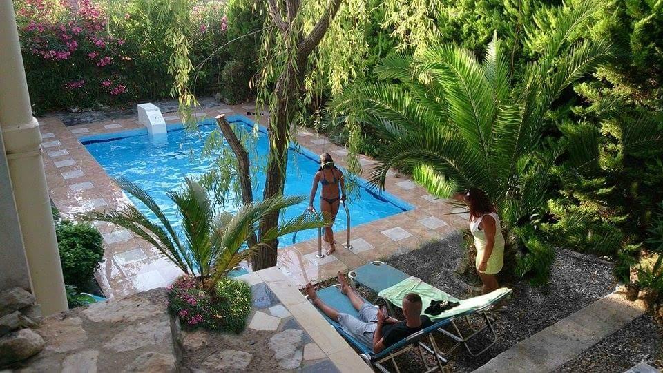Mikros Paradisos Somatás Exterior photo
